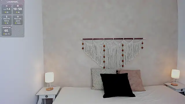  hanna sky online show from April 20, 6:53 pm