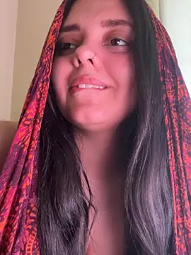 candicewest  online show from March 30, 6:09 pm