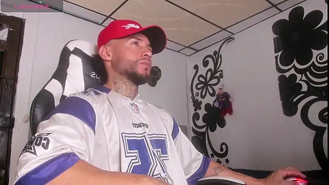 Snapshot of couple-hothot chatting on November 11, 9:59 pm couple-hothot online show from November 11, 9:59 pm