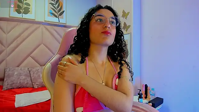 DemiJones  online show from December 2, 4:07 am