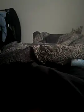 Snapshot of esko42 chatting on November 6, 8:04 am esko42 online show from November 6, 8:04 am