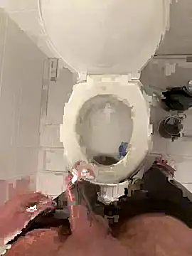 Snapshot of esko42 chatting on November 9, 12:03 pm esko42 online show from November 9, 12:03 pm