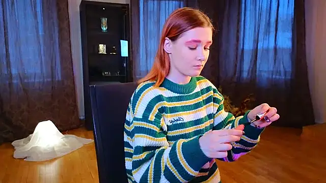 VernonSierras online show from November 10, 4:44 am