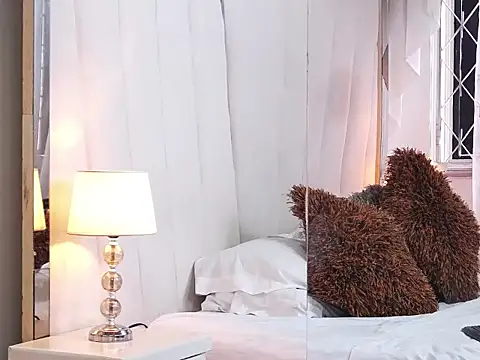 MarianaVillaloboz online show from November 12, 7:35 pm