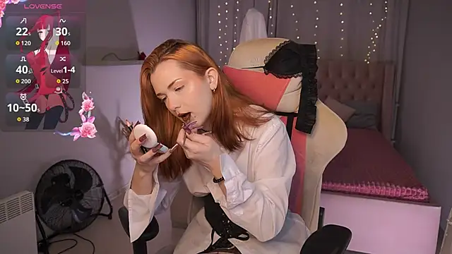 AvaRyder online show from November 10, 1:10 pm