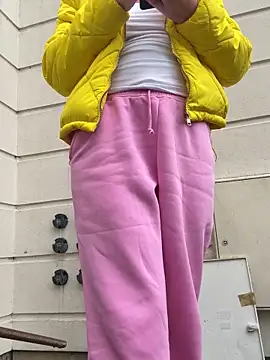 Snapshot of pervimilf chatting on November 12, 2:28 pm pervimilf online show from November 12, 2:28 pm