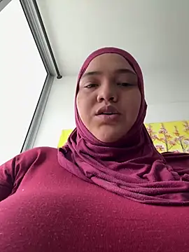 sweetmuslim01 online show from March 8, 4:33 pm