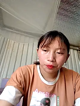 julybi online show from December 2, 6:30 am