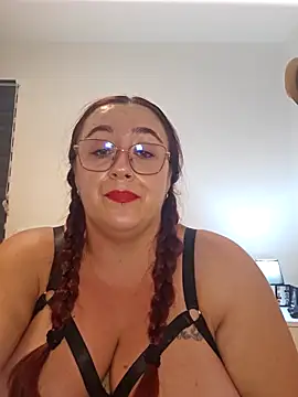 HotRubyXxx online show from November 8, 11:25 pm