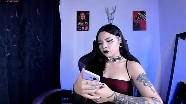 Snapshot of papper_doll chatting on November 8, 7:56 pm papper doll online show from November 8, 7:56 pm