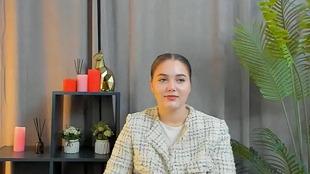 Snapshot of KaraTurk chatting on November 7, 9:31 am KaraTurk online show from November 7, 9:31 am