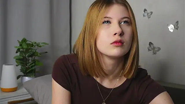 YvonneBou online show from November 24, 7:13 pm