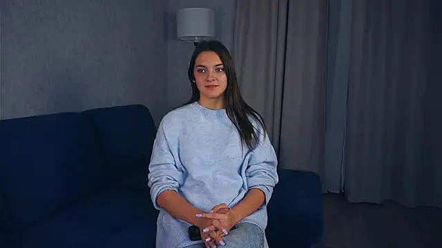 MathaMcrae online show from November 10, 4:50 pm