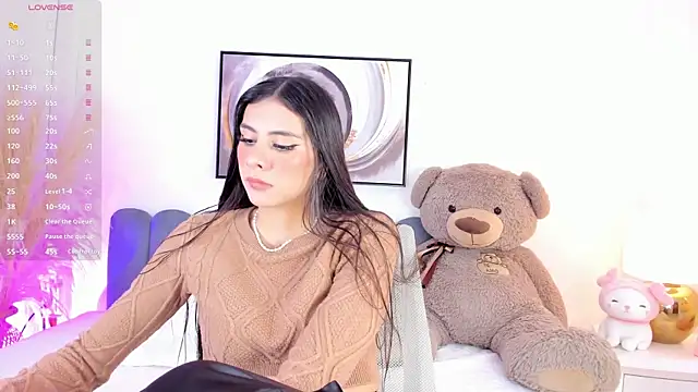 nia20  online show from November 21, 6:28 pm