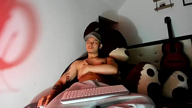 Zeus Jeff online show from December 3, 8:07 pm