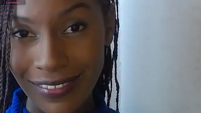 Aliis Love online show from December 19, 5:03 am