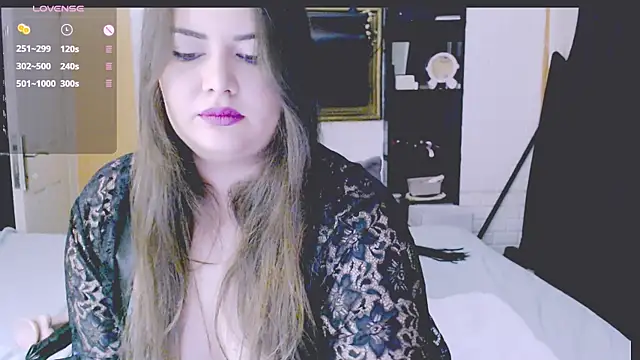 Snapshot of _bade_tasci_ chatting on November 15, 10:04 pm bade tasci online show from November 15, 10:04 pm