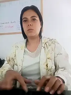 LorieFerrer online show from February 17, 2:59 pm