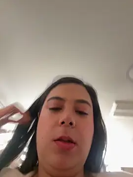 LorieFerrer online show from September 18, 1:13 pm