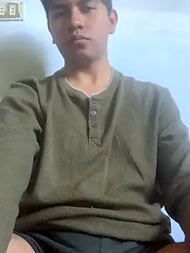 Snapshot of ContraryMomos chatting on November 16, 4:23 pm ContraryMomos online show from November 16, 4:23 pm