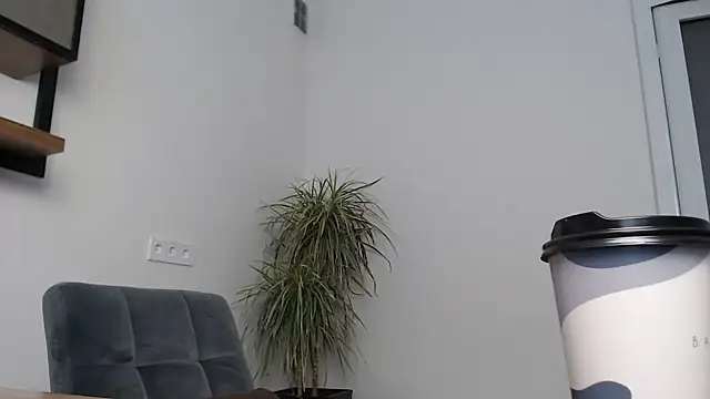 Veronichkaaa online show from February 12, 8:09 am