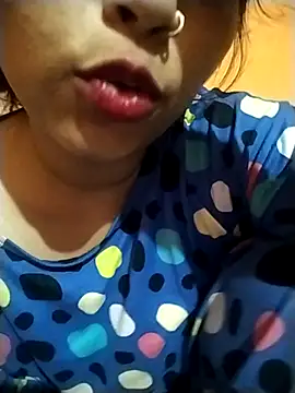 Sexy Divya   online show from June 2, 6:32 pm