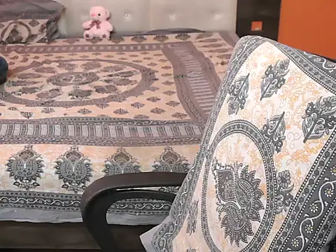 DoremonGirl online show from April 13, 7:03 am