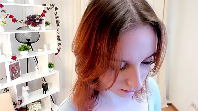 OpheliaSalotti online show from November 8, 7:41 am