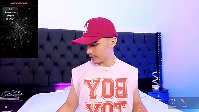 NicoKingg  online show from January 11, 1:27 pm