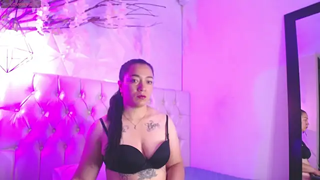 ginebraass online show from December 1, 1:05 pm