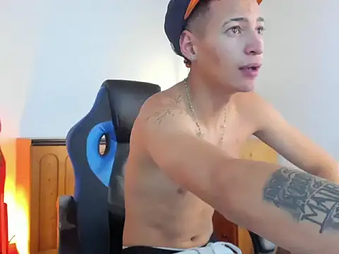 nick nizz online show from November 13, 12:26 pm