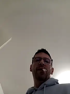 Olifesse online show from November 7, 9:59 pm