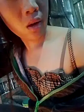 Yumiik2kk online show from November 25, 11:27 pm