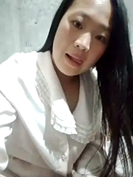 Yumiik2kk online show from December 14, 10:20 am