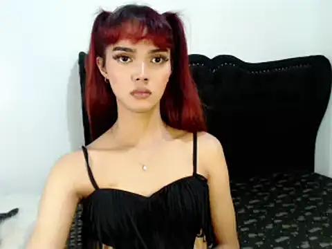 Snapshot of Goddes_Trexa chatting on November 18, 2:43 pm Goddes Trexa online show from November 18, 2:43 pm