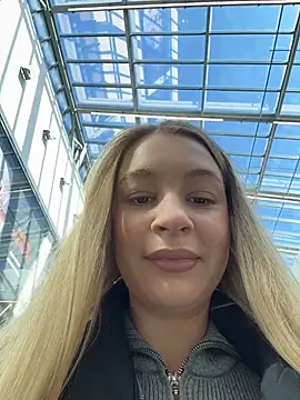 SashaCatt online show from April 20, 8:28 am