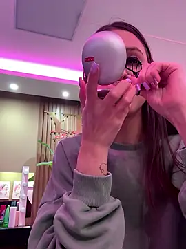 yourselenaa online show from January 15, 1:16 pm