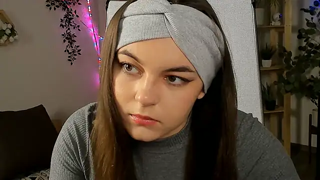 FrancescaCavaliere online show from November 25, 9:09 am