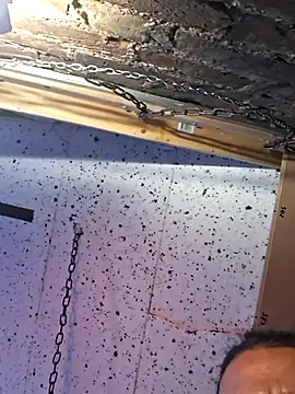 SLingGUY online show from March 28, 1:49 am