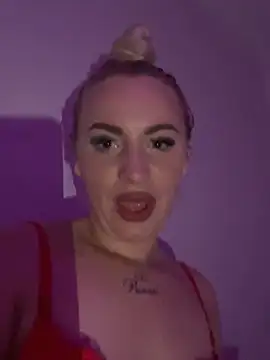 RuxyCatrina online show from November 9, 4:33 am