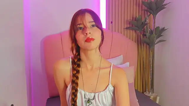 scarlett smith 3 online show from December 3, 2:19 am