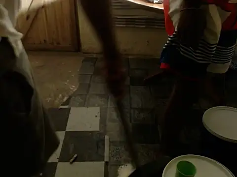 HUGEYOUNGBBC online show from November 10, 10:20 pm