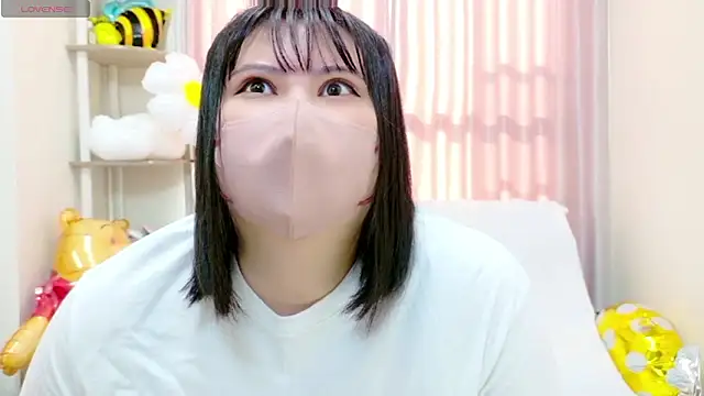 Snapshot of tomo-chan_ chatting on December 17, 3:45 am tomo-chan online show from December 17, 3:45 am