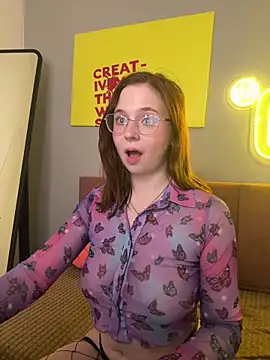 Erica Nelson online show from November 23, 1:38 am