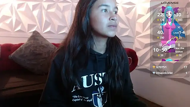 bunnywhite21 online show from December 2, 6:03 pm