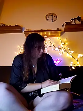 Persephone CH off online show from November 27, 8:44 pm