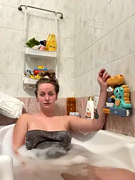 NaughtyAmore online show from November 21, 9:02 pm