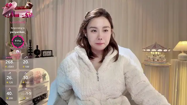 Snapshot of yannizi chatting on December 15, 2:10 pm yannizi online show from December 15, 2:10 pm