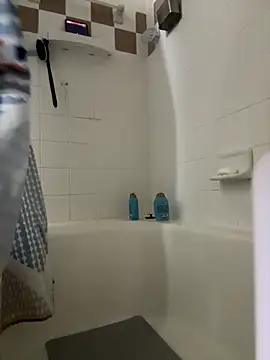 danie hot19 online show from April 12, 4:50 am