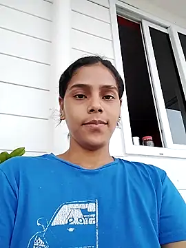 Snapshot of Sofia-luna1 chatting on November 16, 9:20 pm Sofia-luna1 online show from November 16, 9:20 pm